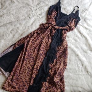 We are Hah dancing queen dress leopard S